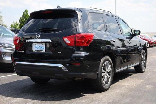 2020 Nissan Pathfinder SL 2WD