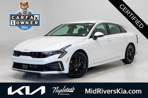 Snow White Pearl 2025 Kia K5 LXS