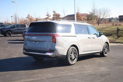2026 Kia Carnival Hybrid SX