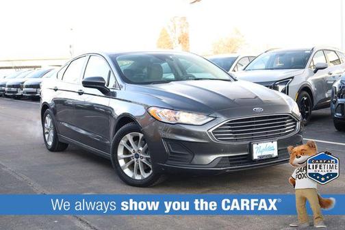 2020 Ford Fusion SE