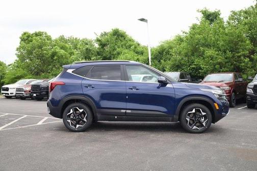 2025 Kia Seltos EX