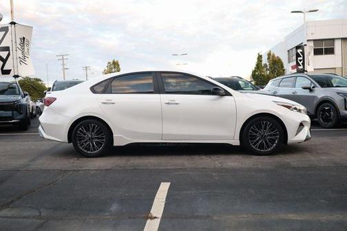2022 Kia Forte GT-Line