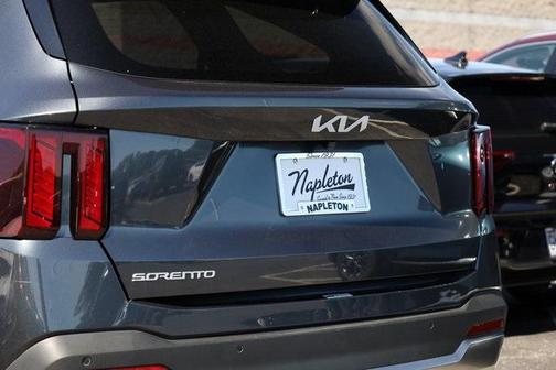 2024 Kia Sorento S