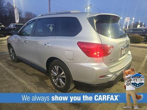 2018 Nissan Pathfinder SV