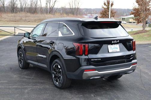 2024 Kia Sorento S