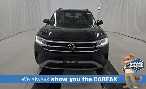 Deep Black 2023 Volkswagen Atlas 3.6L SE w/Technology
