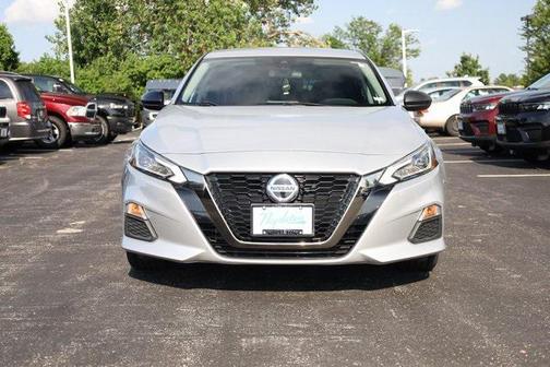 2020 Nissan Altima SR FWD