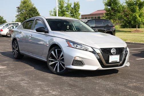 2020 Nissan Altima SR FWD