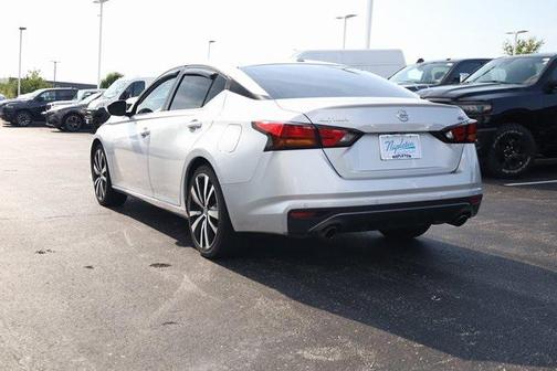 2020 Nissan Altima SR FWD