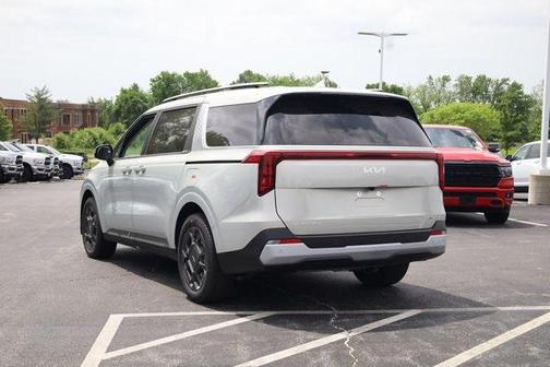2025 Kia Carnival Hybrid EX