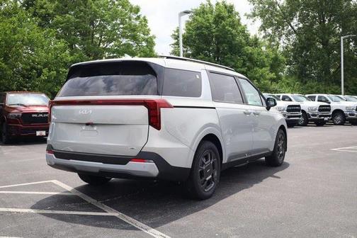 2025 Kia Carnival Hybrid EX