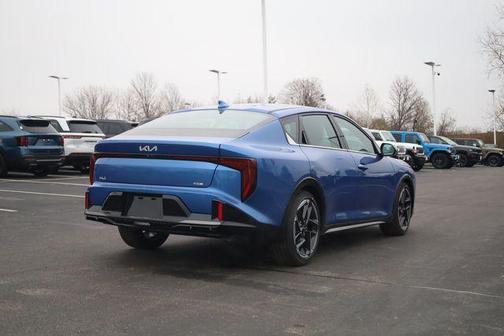 2025 Kia K4 GT-Line
