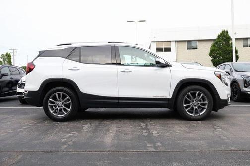 2022 GMC Terrain SLT