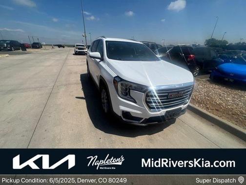2022 GMC Terrain SLT