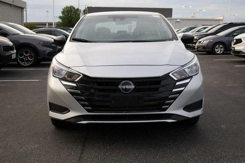 2024 Nissan Versa 1.6 S
