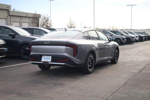 2025 Kia K4 EX