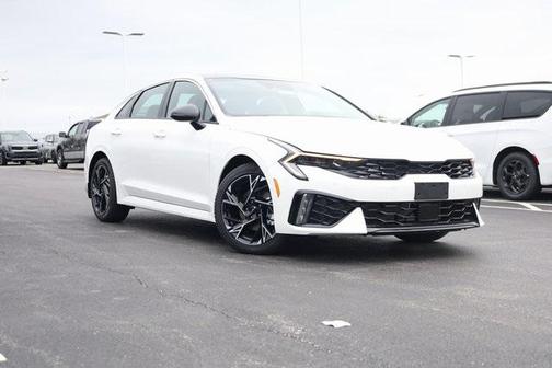 2025 Kia K5 GT-Line