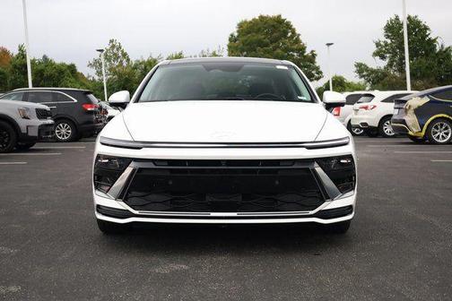 2024 Hyundai SONATA Hybrid Limited
