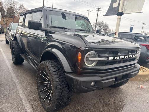 2022 Ford Bronco Outer Banks