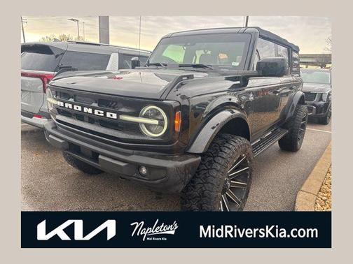 2022 Ford Bronco Outer Banks