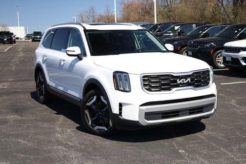 Glacial White Pearl 2025 Kia Telluride S