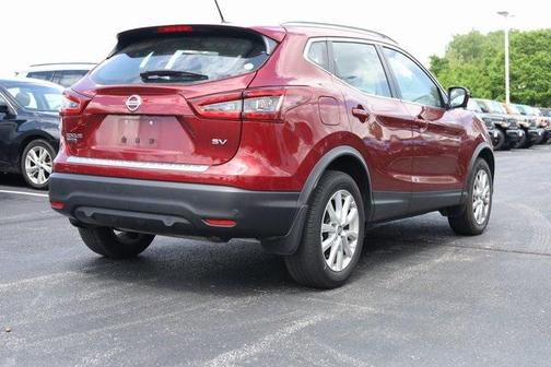 2022 Nissan Rogue Sport SV