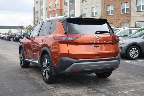 2021 Nissan Rogue SL