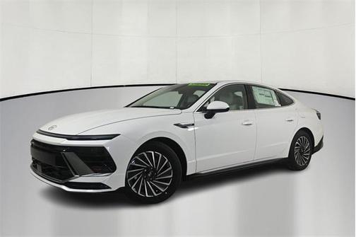 2024 Hyundai SONATA Hybrid SE