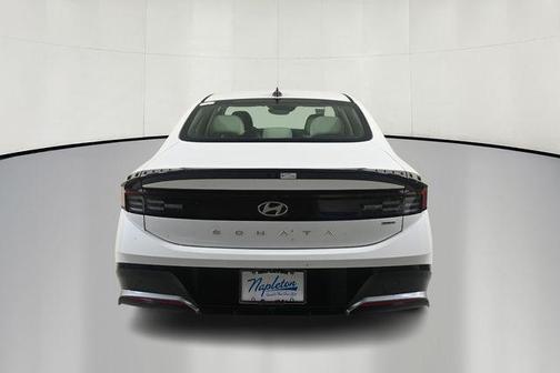 2024 Hyundai SONATA Hybrid SE