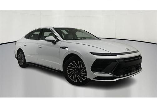 2024 Hyundai SONATA Hybrid SE
