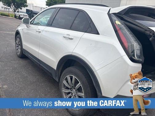 Crystal White Tricoat 2020 Cadillac XT4 Sport