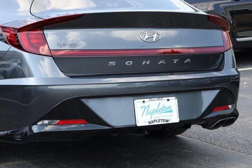 2022 Hyundai SONATA SEL