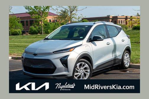 Silver Flare Metallic 2023 Chevrolet Bolt EUV FWD LT