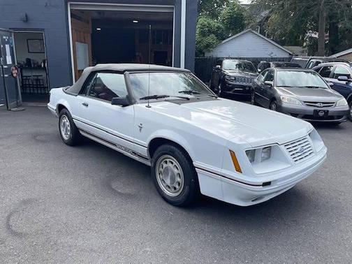 1984 Ford Mustang GT