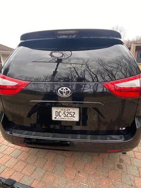 2016 Toyota Sienna LE