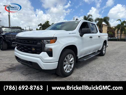 Summit White 2024 Chevrolet Silverado 1500 Custom