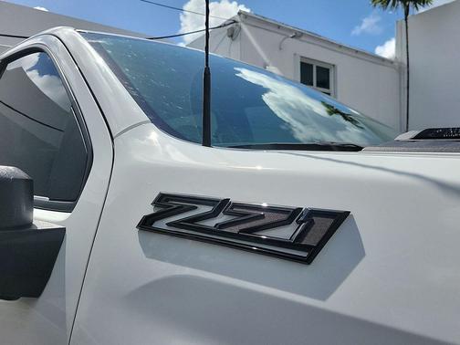 Summit White 2025 Chevrolet Silverado 3500 LTZ