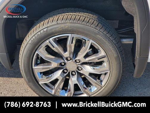 Glacier White Tricoat 2026 GMC Sierra 1500 Denali