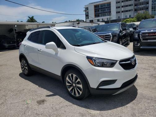 Summit White 2022 Buick Encore Preferred