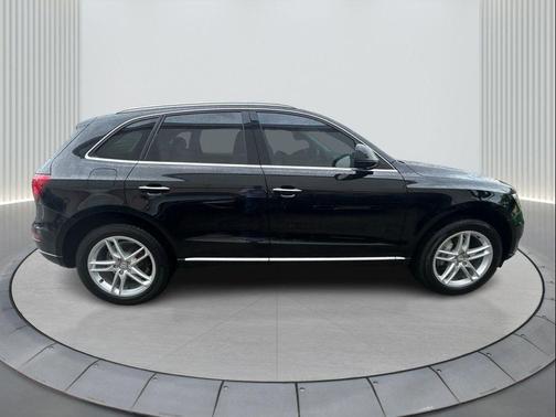 2016 Audi Q5 2.0T Premium