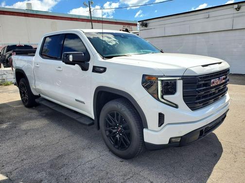 2025 GMC Sierra 1500 Elevation