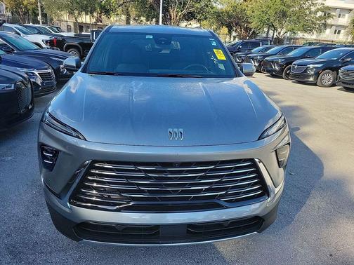 2025 Buick Enclave Preferred FWD