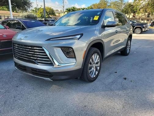 2025 Buick Enclave Preferred FWD