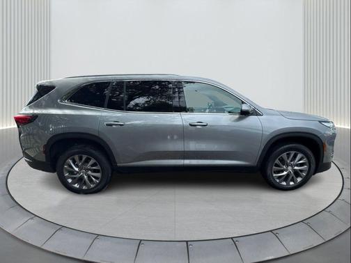 2025 Buick Enclave Preferred FWD