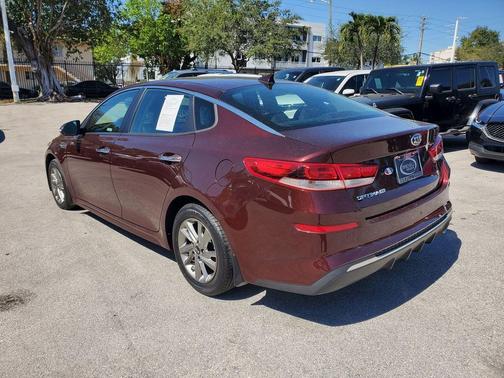 2019 Kia Optima LX