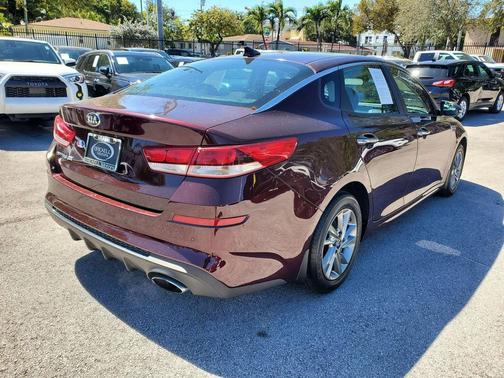 2019 Kia Optima LX