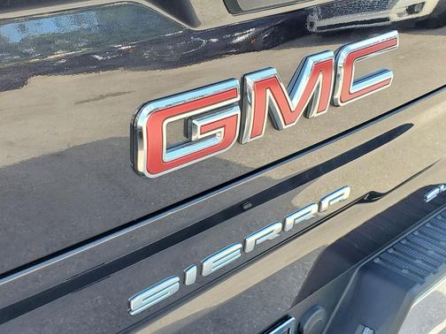 Titanium Rush Metallic 2023 GMC Sierra 1500 SLE