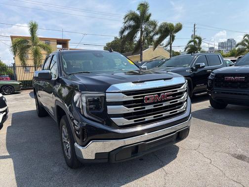 Titanium Rush Metallic 2023 GMC Sierra 1500 SLE