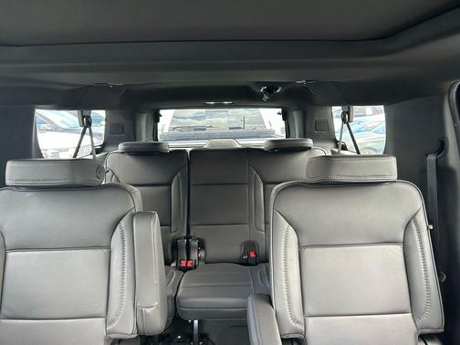 Summit White 2024 GMC Yukon XL Denali