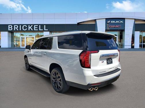 Summit White 2024 GMC Yukon XL Denali